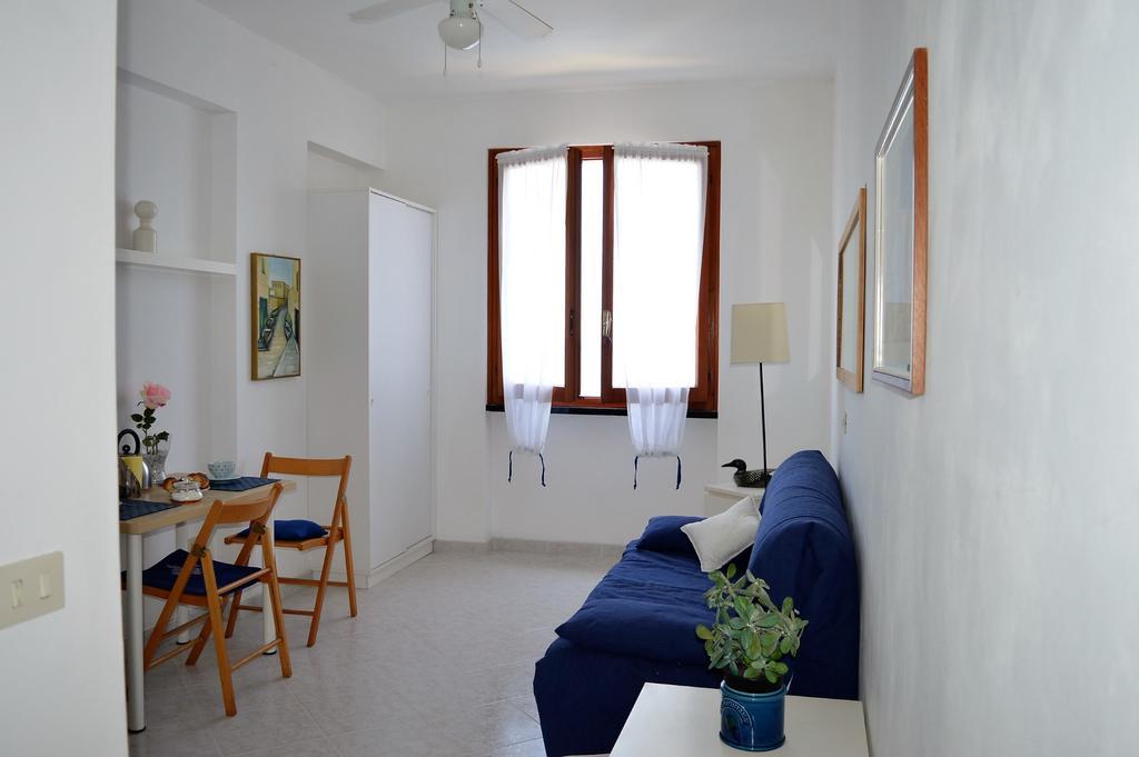 House Libeccio By Holiday World Монелья Номер фото